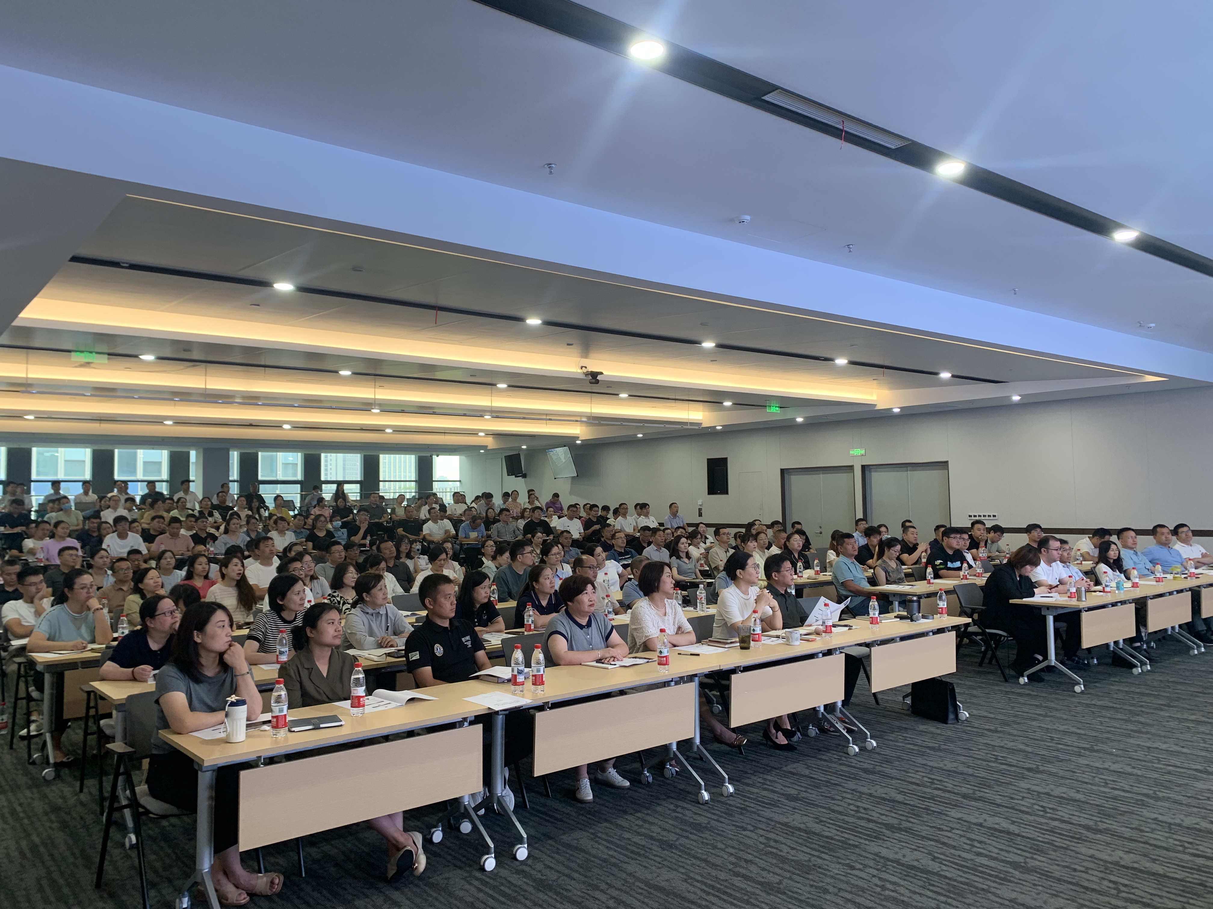 1757486526294728.jpg 1757486526294728.jpg