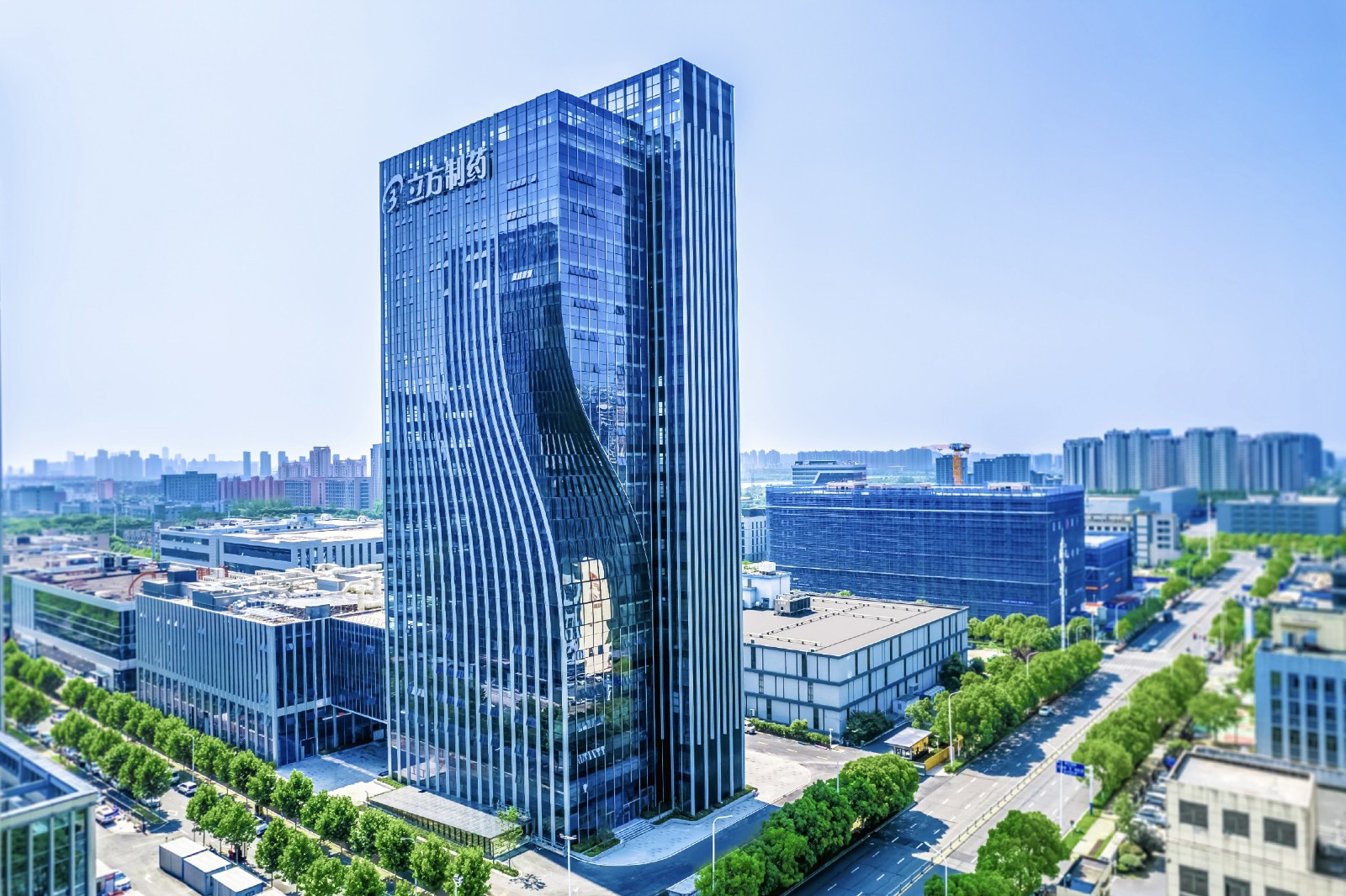 1778486109191249.jpg 科研綜合樓-側面.jpg